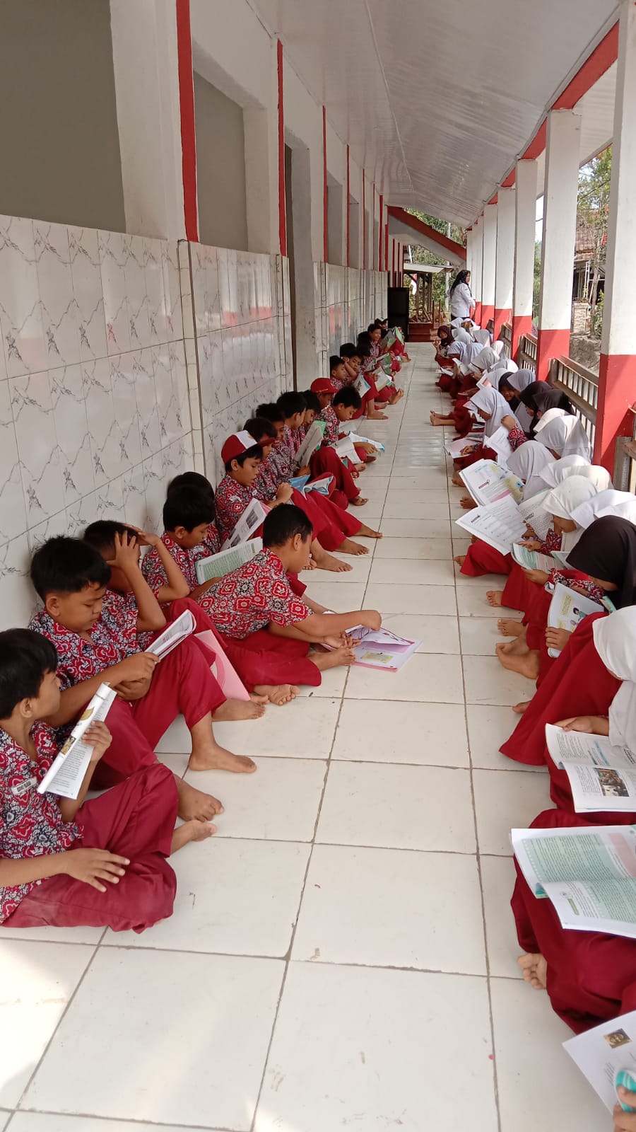Bangunan Lebih Layak, Belajar Lebih Nyaman: Revitalisasi SDN Pasirgadung 2 Disambut Positif Orang Tua Siswa