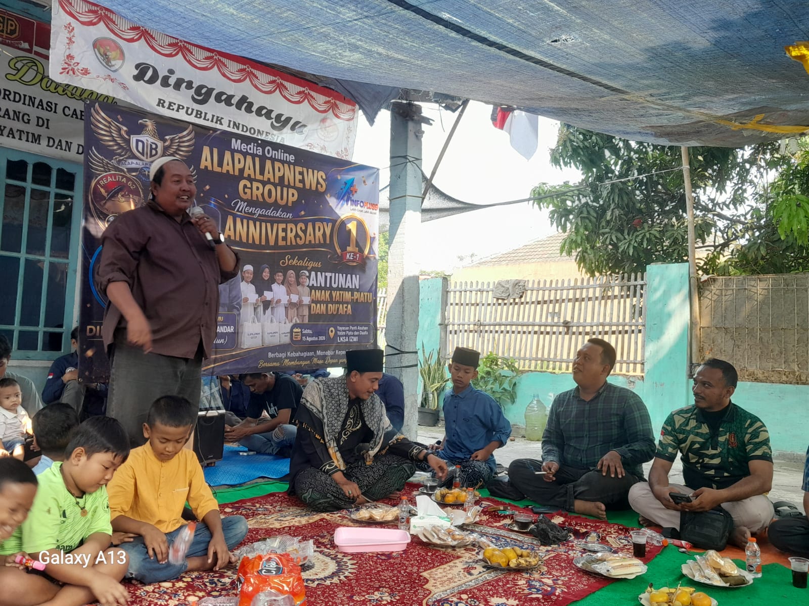 Anniversary Ke-1 Alap-Alap News Gelar Giat Sosial Kemanusiaan, Santuni Anak Yatim-Piatu